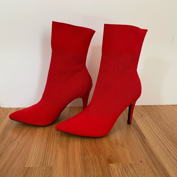 Pointed Toe Red Sock Heeled Booties Sz 7.5W - Picture 1 of 6